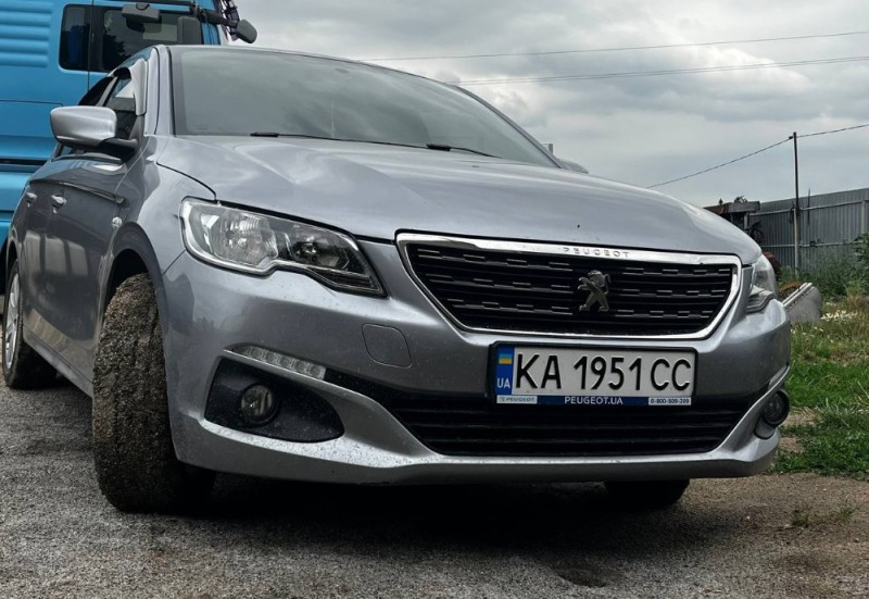 Создать мем: Volvo S60 II, peugeot, peugeot 508