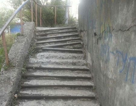 Create meme: stairs in the courtyard, stairs steps, Tavrichesky staircase Sevastopol