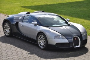 Создать мем: бугатти вейрон 2008, бугатти вейрон серебристый, Bugatti Veyron