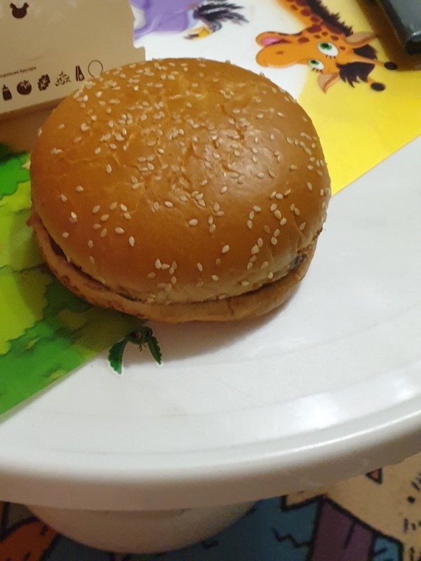 Create meme: burger big special, Burger , The burger is delicious and period