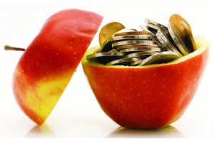 Создать мем: фрукт, apple, фрукты и деньги