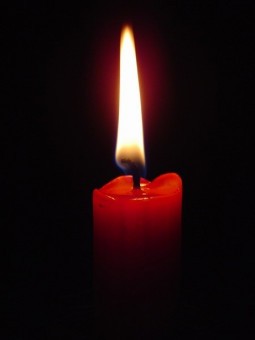 Create meme: memorial candle, candle of sorrow, mourning candle