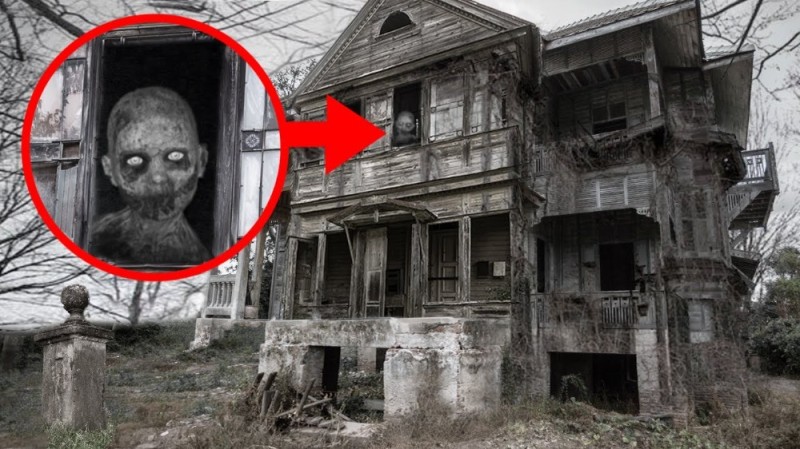 Create meme: the most terrible house in the world, scary house, creepy house
