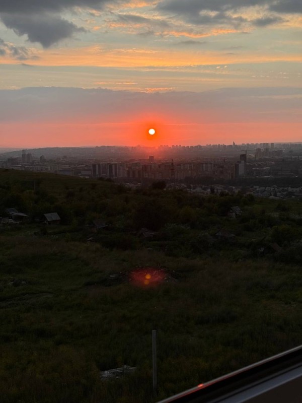 Создать мем: солнце вечером, закат рассвет, закат солнца