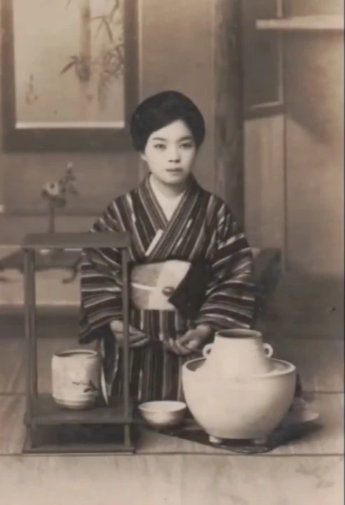 Create meme: tea ceremony Japan 19th century, Fusa Tatsumi is a long-lived woman, japan is old