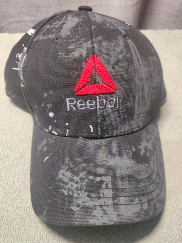 Create meme: cap , cap baseball cap, reebok baseball cap