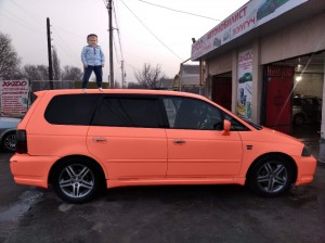 Создать мем: Honda Odyssey II, мазда demio 2003 tuning, лансер цедия универсал желтый