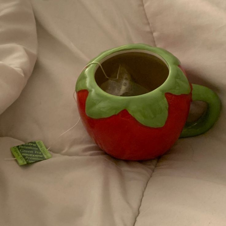 Create meme: teacup, Cup , ceramic teapot