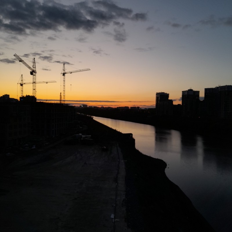 Create meme: darkness, tyumen embankment, sunset 