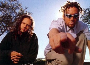 Создать мем: korn детский, парень, korn head 1994