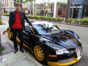 Create meme: the coolest and expensive cars, Bugatti Veyron in Beverly hills, bugatti veyron 16 4