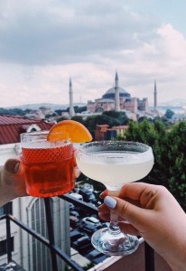 Create meme: cocktail, Molotov cocktail grapefruit, cocktails on the terrace
