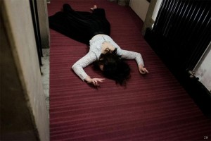 Создать мем: crime scene, frightened on the floor, crime scene in a office with lifeless business woman lying on the floor