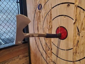 Создать мем: axe throwing