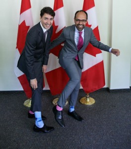 Создать мем: министр канады, премьер канады джастин трюдо носки, премьер министр канады