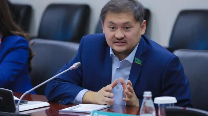 Create meme: sayasat Nurbek, Sayasat Nurbek, Minister of Kazakhstan