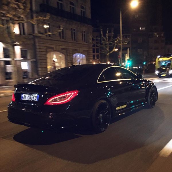 Создать мем: Mercedes-Benz CLS-klasse AMG II (W218) Рестайлинг, мерседес cls 63 amg черный, mercedes benz cls amg 63