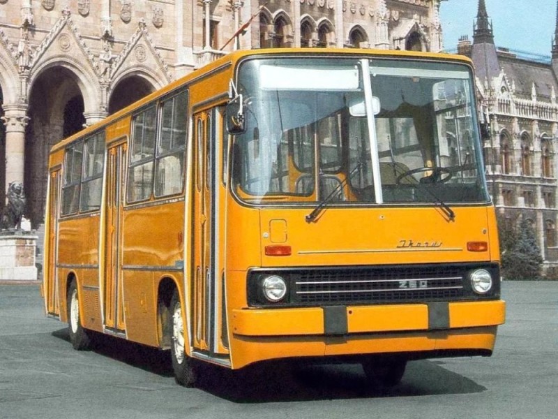 Создать мем: ikarus 280 ссср, автобус икарус, икарус 280