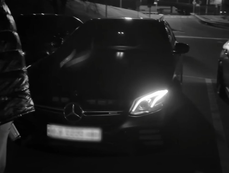 Create meme: Mercedes E200 black tinted, Mercedes at night, black mercedes