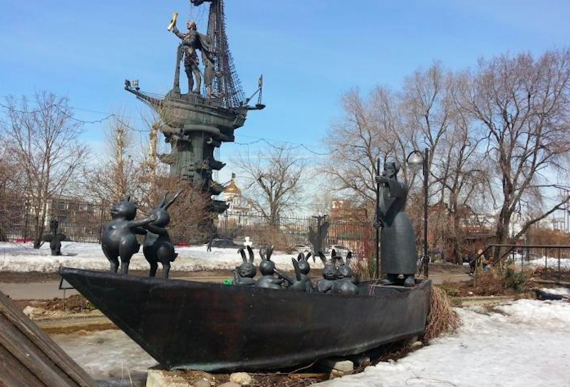 Создать мем: памятник петру 1 в музеоне, парк музеон, парк музеон памятник петру 1 в москве
