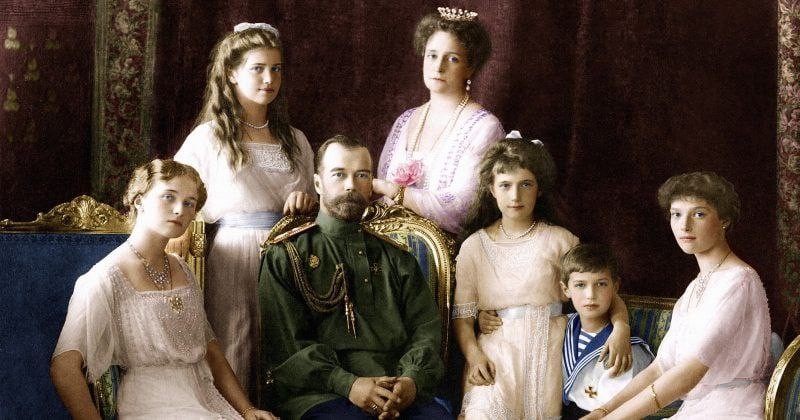 Create meme: The Romanov Royal family of Nicholas 2, the Royal Romanov family, Nicholas 2 with his family