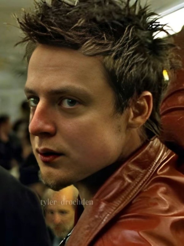 Create meme: Elijah wood , Tyler Durden and Jack, guy 