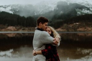 Create meme: hugs, the pictures of couples, couple photo shoot
