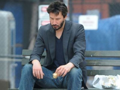 Create meme: actor Keanu Reeves , Keanu Reeves on a bench, Keanu Reeves on the bench