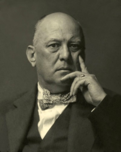 Create meme: aleister crowley, the aleister crowley deck, sir winston churchill, 1874 - 1965. statesman