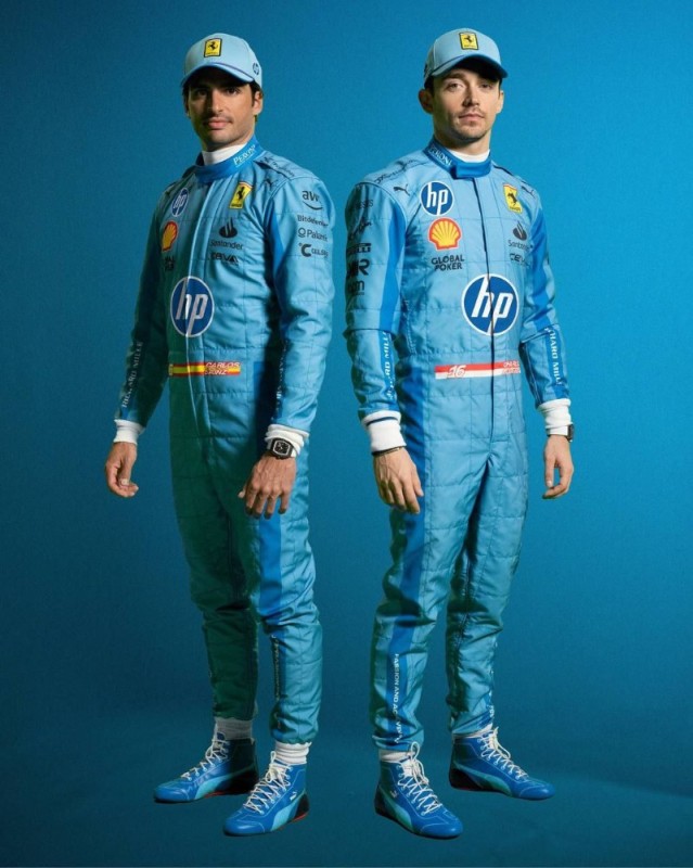 Create meme: Carlos Sainz Jr., Lando Norris 2020, Carlos Sainz 2021