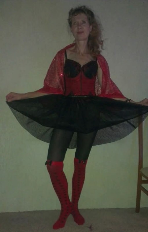 Create meme: female vampire costume, vampire costume, halloween costume