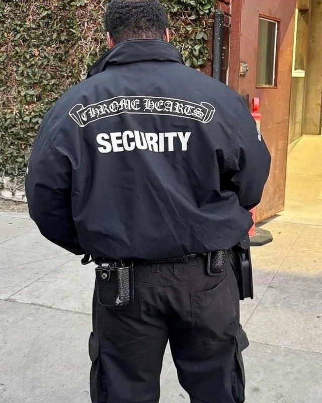 Создать мем: охранник, охрана, security officer