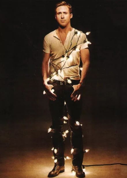 Create meme: Ryan Gosling , Ryan Gosling in a Garland, meme ryan gosling