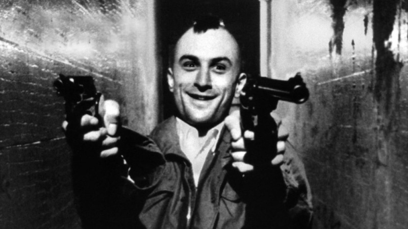 Create meme: Robert de Niro , taxi driver 1976 robert de niro, the film taxi driver Robert de Niro with a gun