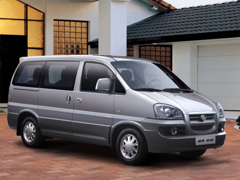 Create meme: jac refine minibus, The minibus is Chinese, Chinese minibus jac