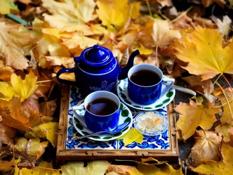 Create meme: good morning autumn coffee, autumn coffee, autumn tea party