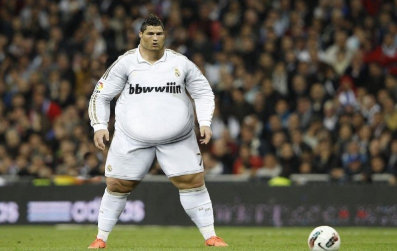 Create meme: Ronaldo Cristiano, Cristiano Ronaldo real Madrid, Cristiano Ronaldo is fat