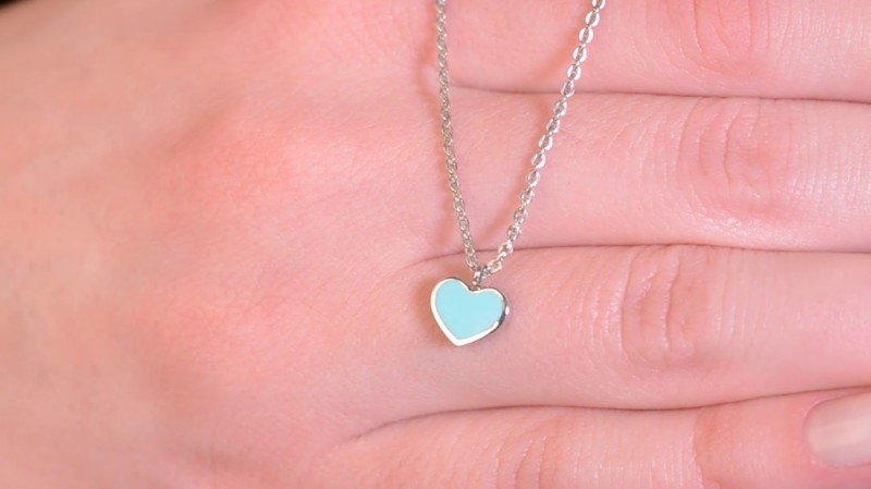 Create meme: tiffany heart pendant, pendant , heart-shaped pendant