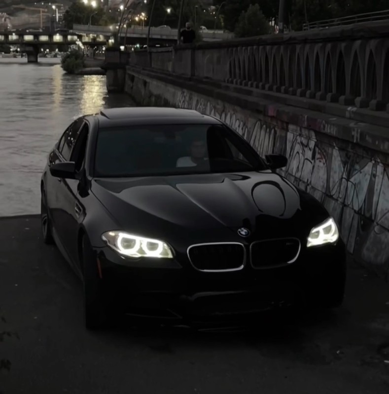 Create meme: bmw m5 black, m 5 F 10 BMW, black bmw m 5