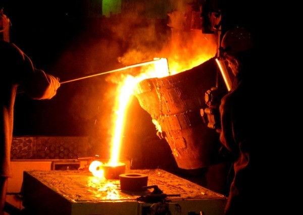 Create meme: foundry cast iron casting, foundry incandescent metal, Lugansk Foundry