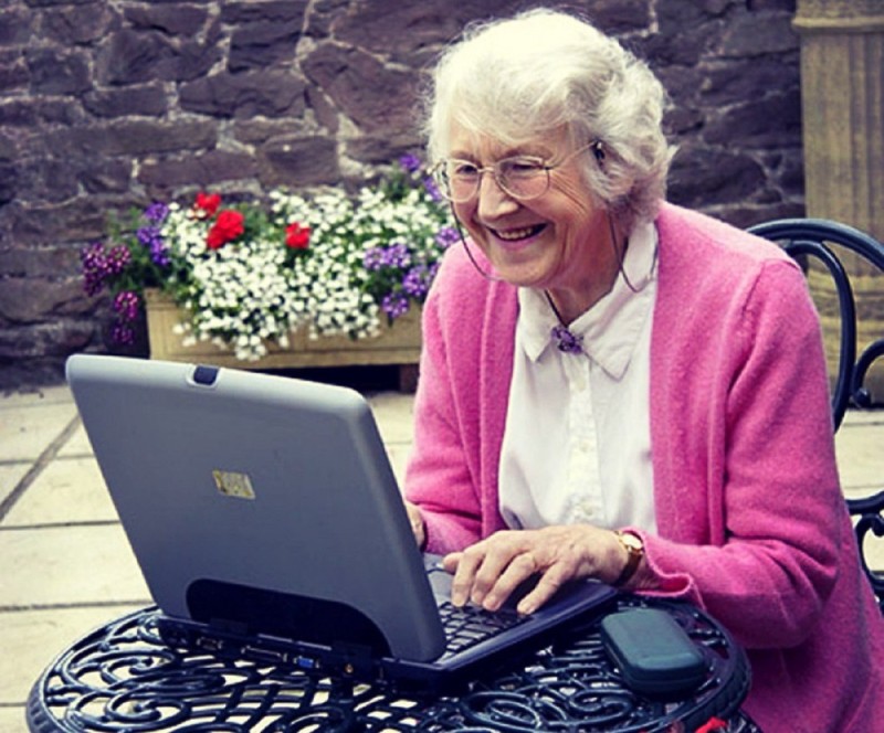 Create meme: a pensioner at the computer, grandma and the computer, Granny at the computer