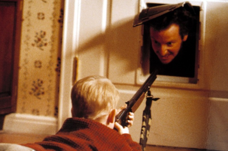 Create meme: Home alone 1 stills from the movie, home alone , harry and marv