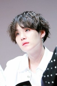 Создать мем: min yoongi bts, yoongi, min yoongi suga