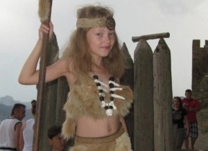 Создать мем: костюм викинг бо962, детский костюм викинга, костюм женщины викинга