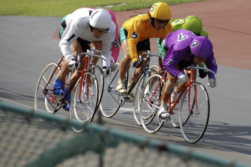 Create meme: keirin and aristia, keirin bike track, track keirin cycling