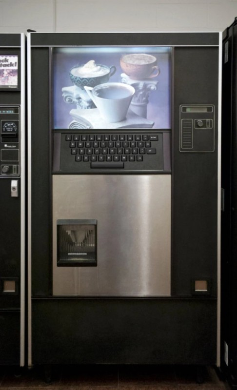 Создать мем: кофемашина, coffee vending machine, кофейные аппараты