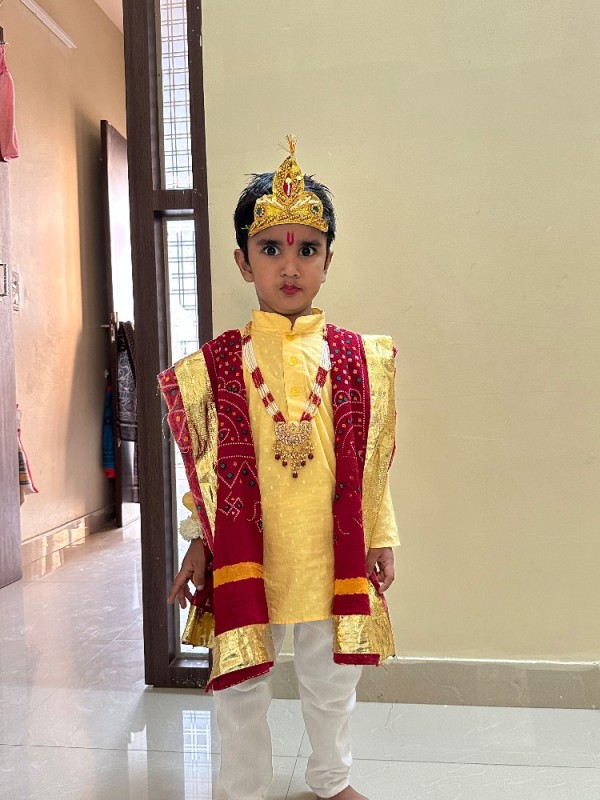 Create meme: indian costume for a boy, indian costume, indian outfits