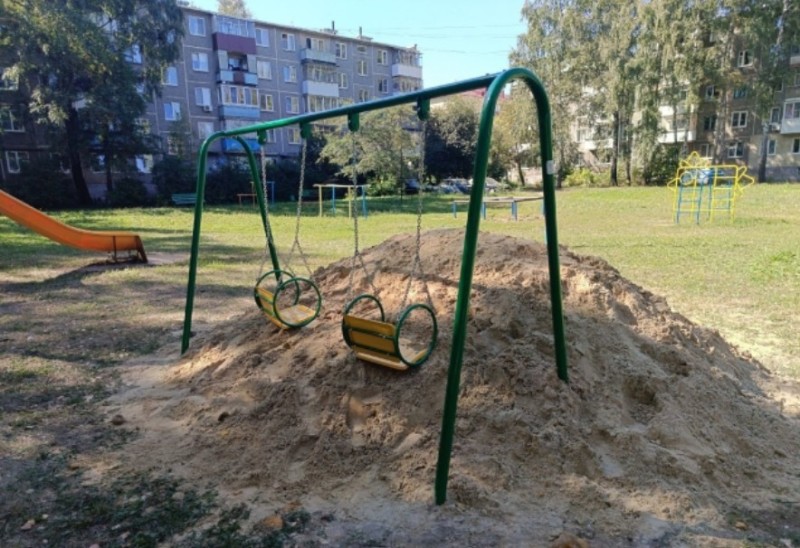 Create meme: swing in the yard, swing for children's Playground, children's Playground 