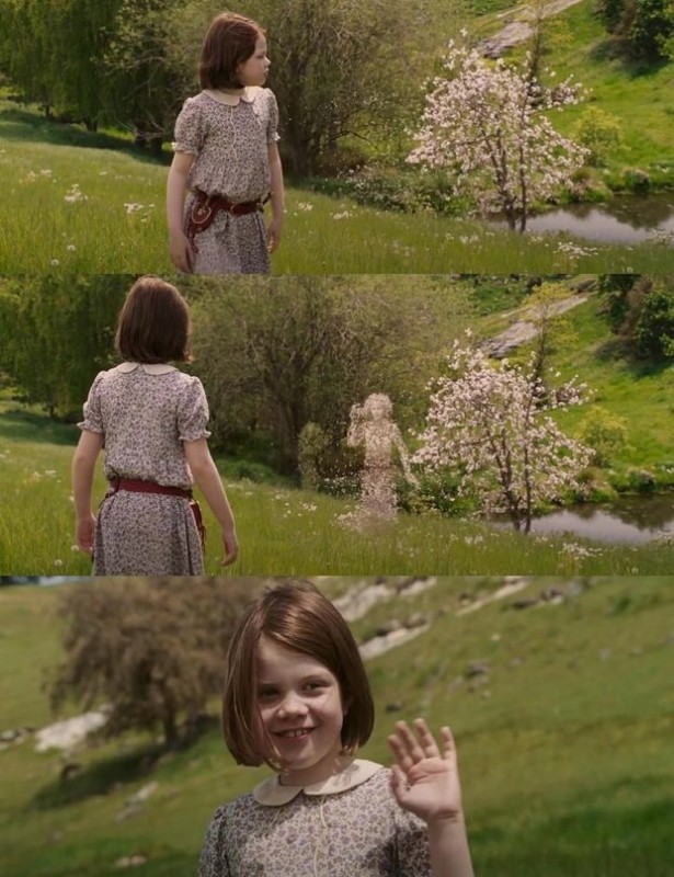 Create meme: The Chronicles of Narnia Lucy, The Chronicles of Narnia: The Lion, the Witch and the Magic Cabinet 2005 film, a frame from the movie