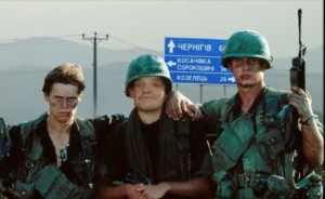 Создать мем: уильям дефо взвод, между вьетнамом и черниговым, взвод 1986 уиллем дефо